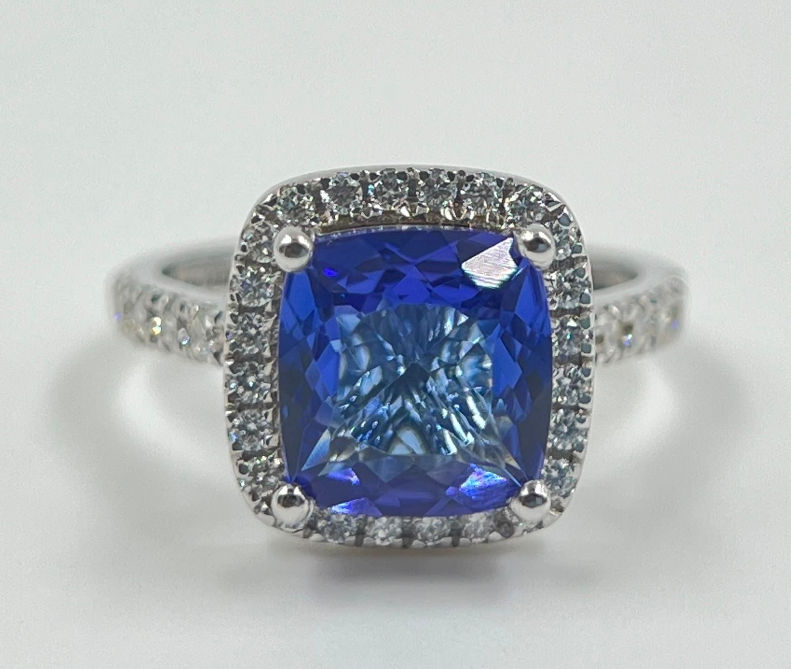 14K White Gold 3.81 ct Tanzanite & Diamond Ring